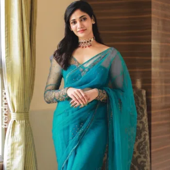 Losliya Mariyanesan Teal Net Saree