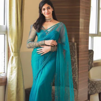 Losliya Mariyanesan Teal Net Saree