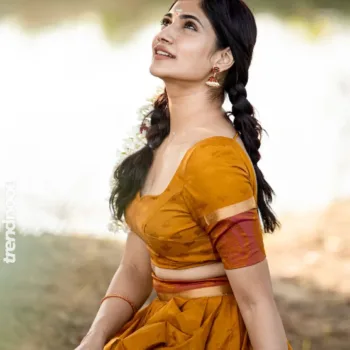 Losliya Mariyanesan mustard skirt blouse