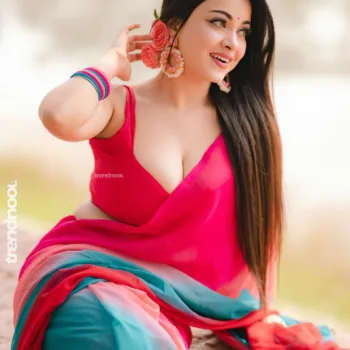 Mumtahina Jahan pink and teal chiffon saree