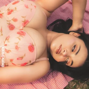Mumtahina Jahan pink floral bodycon dress