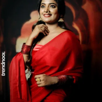 Sangeetha Kalyankumar red saree bridal look