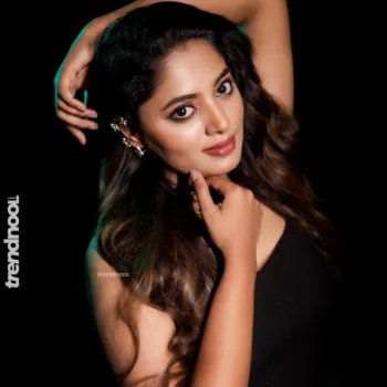 Sangeetha Kalyankumar black strappy evening gown