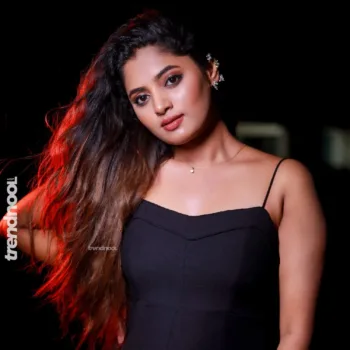 Sangeetha Kalyankumar black strappy evening gown