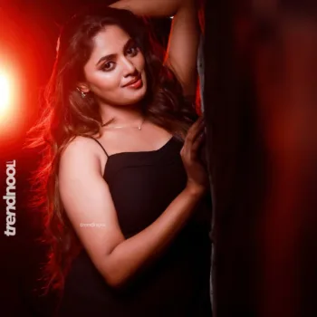 Sangeetha Kalyankumar black strappy evening gown