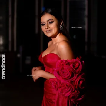 Dinakshie Priyasad red rose sleeve gown