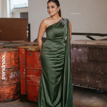 Dinakshie Priyasad green one-shoulder gown