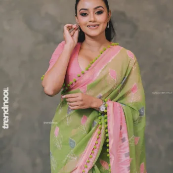 Dinakshie Priyasad green and pink cotton saree