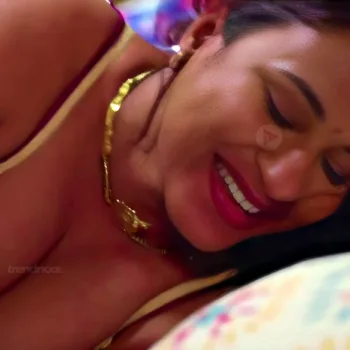 Muskaan Agarwal Dulhe Raja Photos
