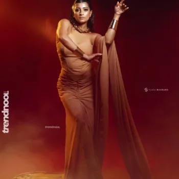 Nadeesha Hemamali nude bodycon gown