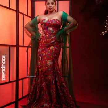 Nadeesha Hemamali red printed fishtail gown