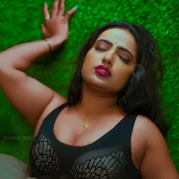 Shyna Khatri Photos Kaccha Badaam
