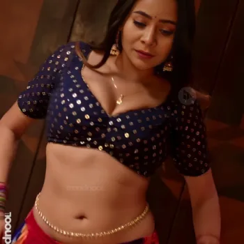 Tripti Berra Dulhe Raja Photos