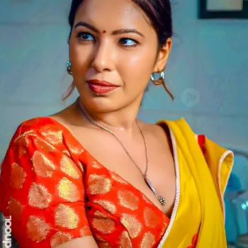 Ankita Bhattacharya Photos Bade Achhe Lagte Hai