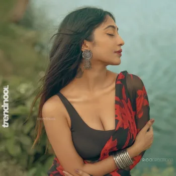 Dustu Paul’s Saree Series Is a Whole Vibe