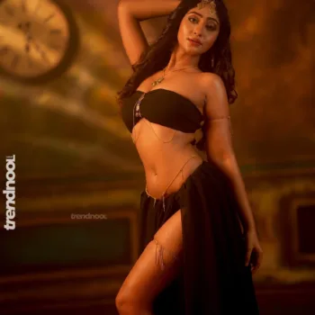 Dustu Paul’s Saree Series Is a Whole Vibe
