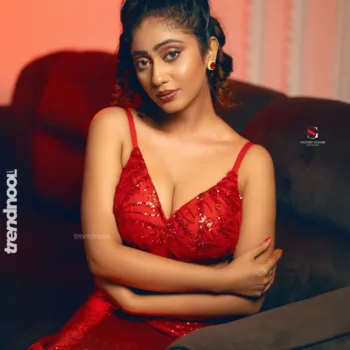 Dustu Paul Turns Up the Heat with Bold Modern Looks