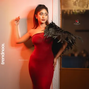 Dustu Paul Turns Up the Heat with Bold Modern Looks