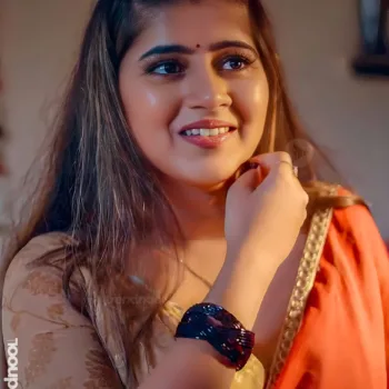 Sarika Salunkhe Bade Achhe Lagte Hai Photos
