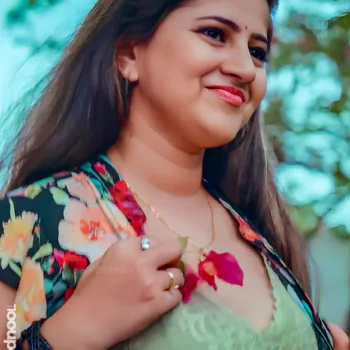 Sarika Salunkhe Bade Achhe Lagte Hai Photos