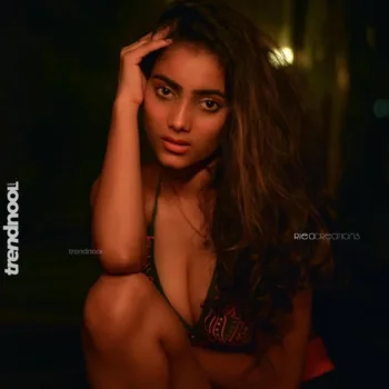 Veronica Sets Instagram Ablaze