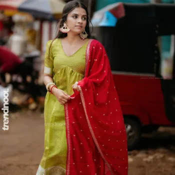 Ajitha Chandrasekaran green anarkali with red dupatta