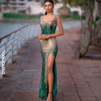 Jeramine Alexander green sequin slit evening gown