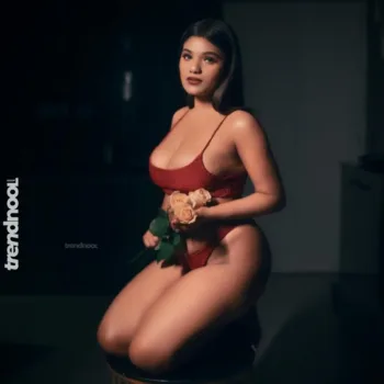 Jyoti Shah Heats Up Instagram with Bold Bikini Vibes and Studio Sizzle