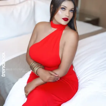 Jyoti Shah Slays in Modern Fits