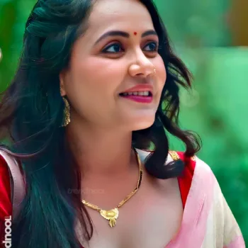 Soni Jha Chuu Le Zara Web Series Photos